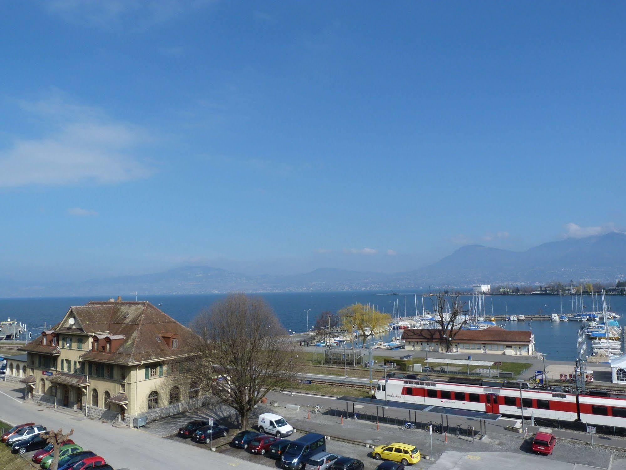 Le Lacustre 4Th Floor Port-Valais Exterior photo